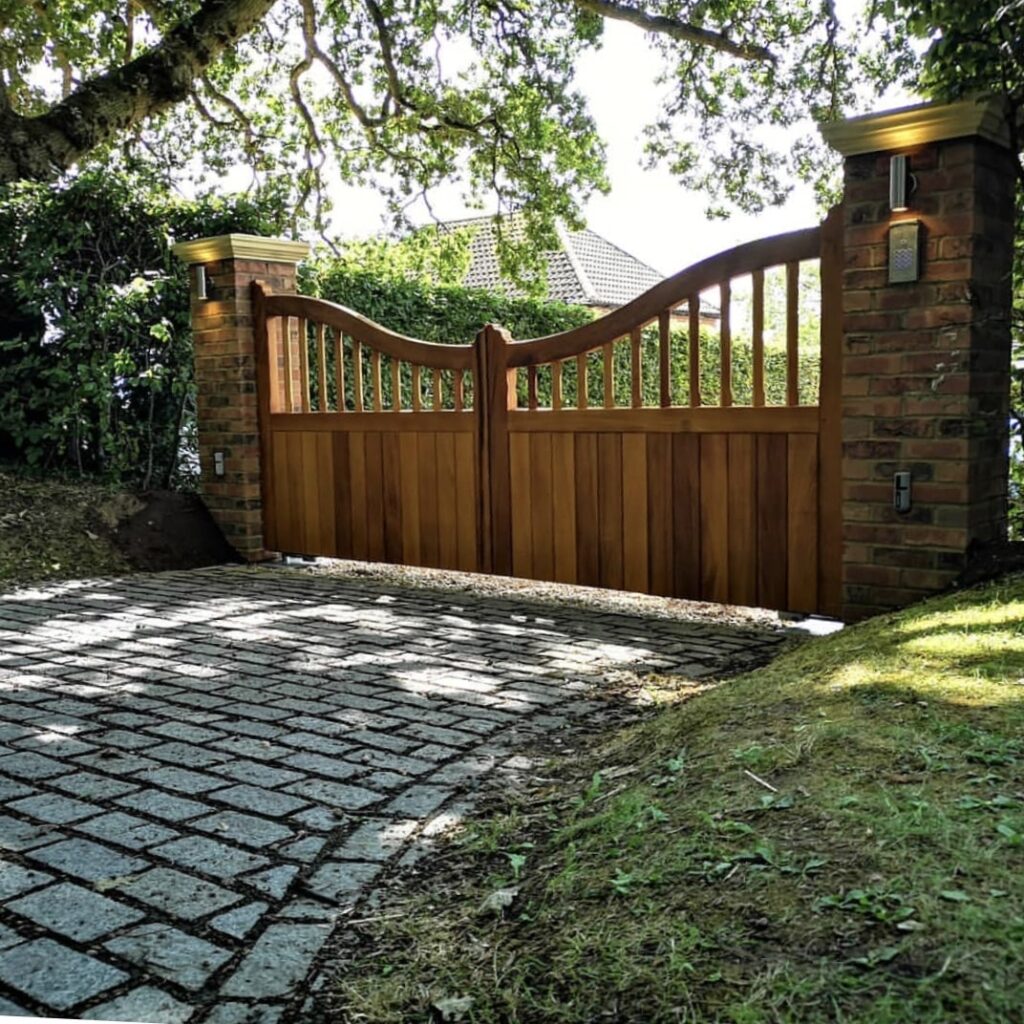 Electric Gates for Driveways in Birmingham: Your Guide to Installation